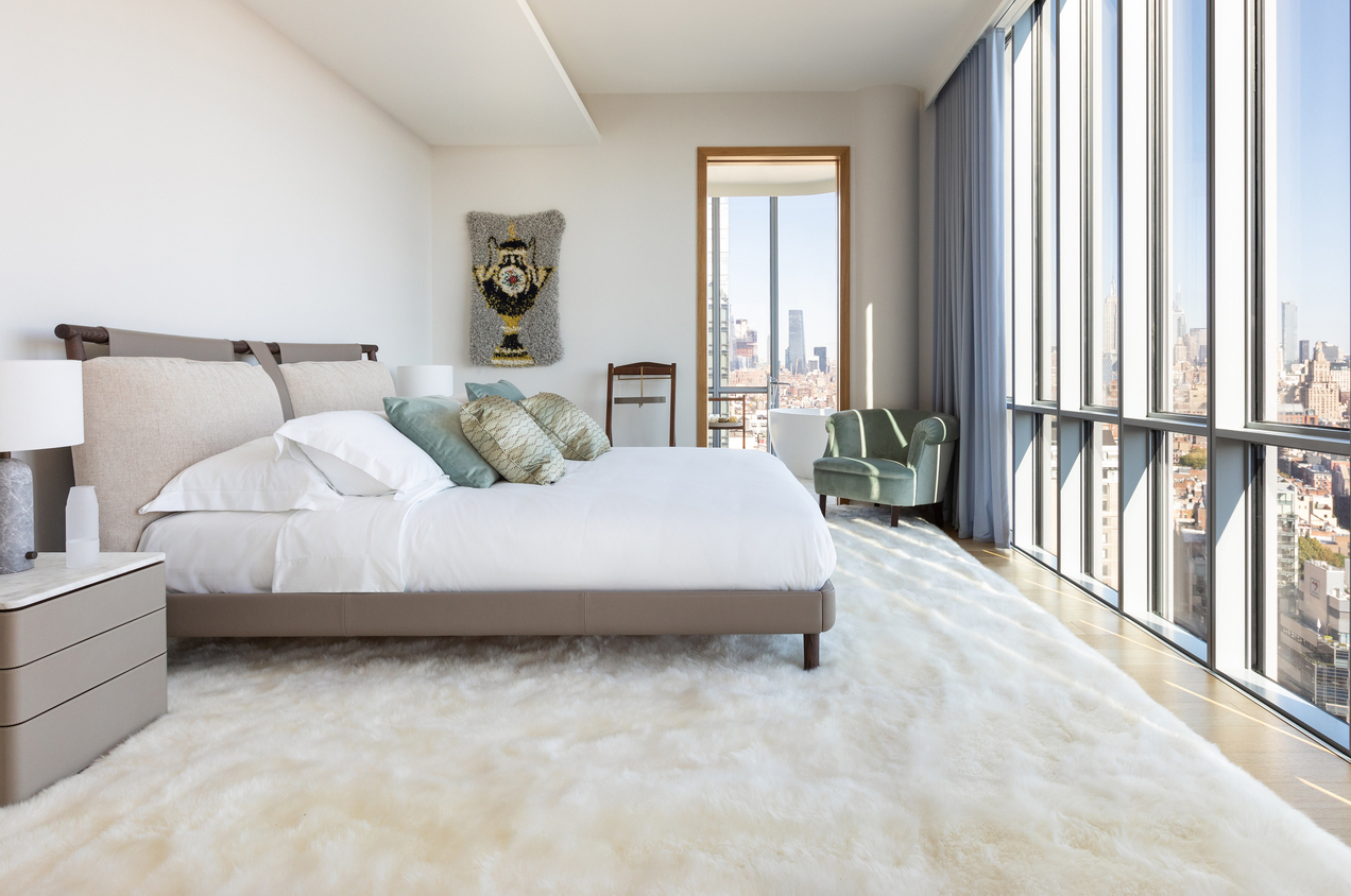 Letto Times by Poltrona Frau